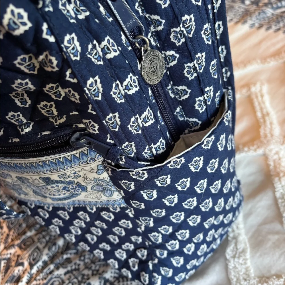 Block Print Pierre Deux Navy Diaper bag- vintage like new condition French